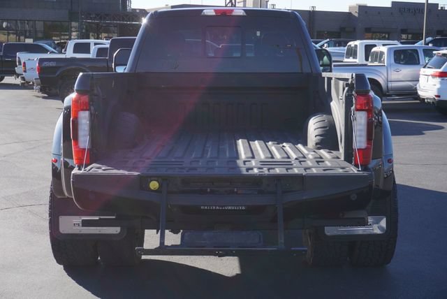 Used 2019 Ford F450 Platinum w/ Platinum Ultimate Package AWD/4WD image 11