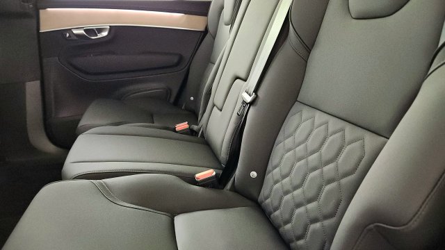 Used 2026 Volvo XC90 B5 Core AWD/4WD image 28
