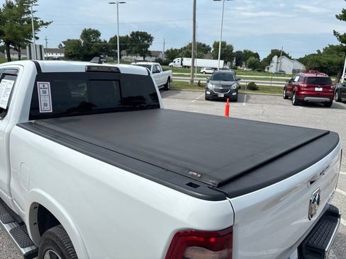 Used 2020 RAM 1500 Laramie AWD/4WD image 13