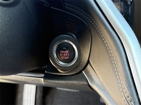 Certified 2020 Subaru Outback Limited w/ Popular Package #2 image 27