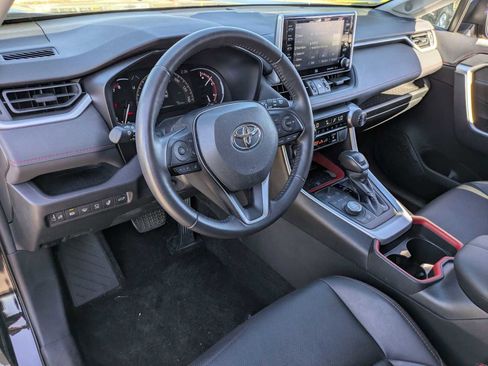Used 2020 Toyota RAV4 TRD Off-Road image 2