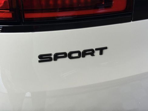 New 2026 Land Rover Range Rover Sport SE image 27