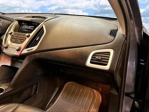 Used 2014 GMC Terrain SLT image 24