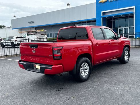 Used 2024 Nissan Frontier SV w/ Technology Package RWD image 6