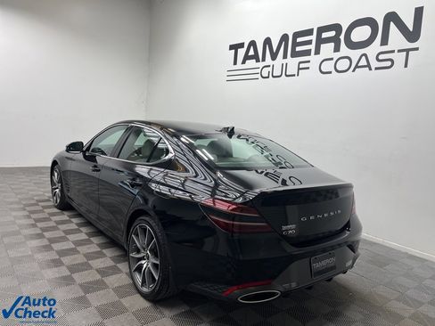 Used 2025 Genesis G70 2.5T image 8