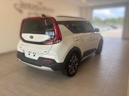 Used 2021 Kia Soul X-Line FWD image 2