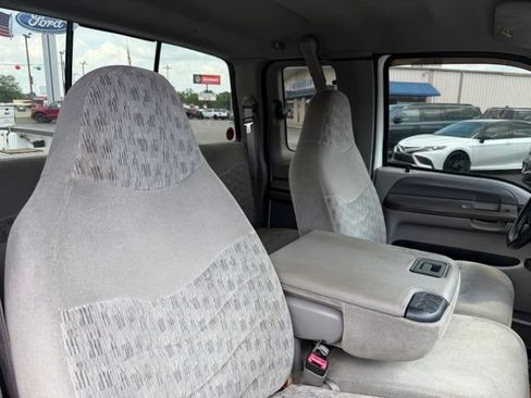 Used 2000 Ford F250 XLT RWD image 21