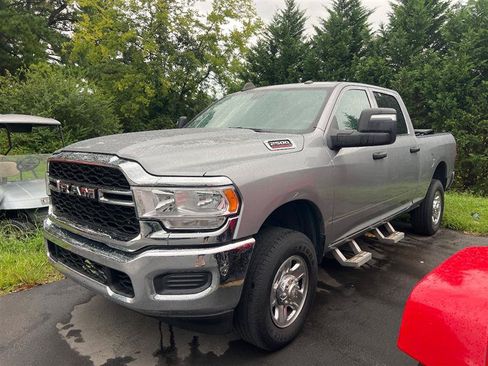 Used 2023 RAM 2500 Tradesman w/ Chrome Appearance Group AWD/4WD image 1