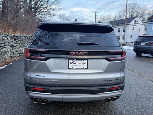 Used 2025 GMC Acadia Elevation image 8