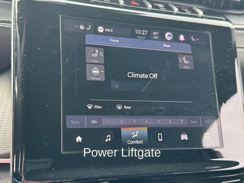 Used 2023 Jeep Grand Cherokee L Altitude image 22