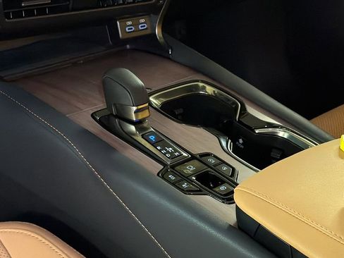 Certified 2024 Lexus RX 350 Premium w/ Accessory Package (K3) image 20