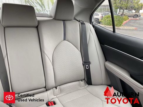 Certified 2021 Toyota Camry XLE FWD image 21