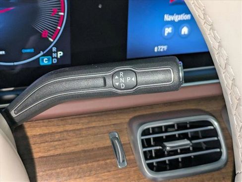 New 2026 Mercedes-Benz Maybach GLS 600 4MATIC image 12