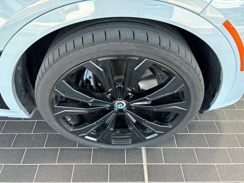 Used 2023 BMW X7 M60i w/ Executive Package AWD/4WD image 4