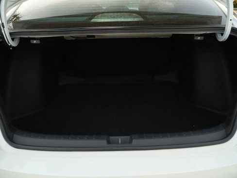 Used 2025 Honda Civic FWD Hybrid Sedan image 13