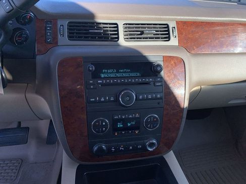 Used 2011 Chevrolet Silverado 2500 LTZ w/ LTZ Plus Package image 22