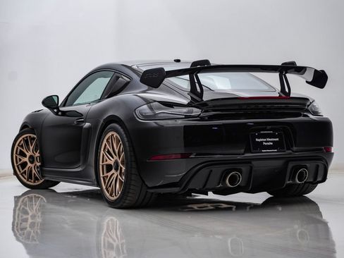 Certified 2025 Porsche 718 Cayman GT4 RS RWD image 3