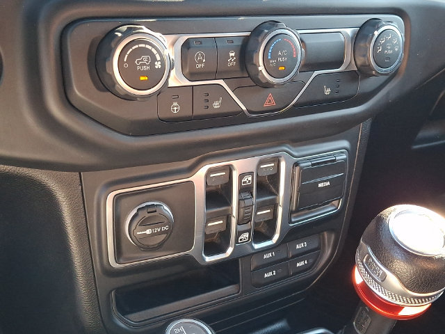 Used 2018 Jeep Wrangler Unlimited Sport S AWD/4WD image 16