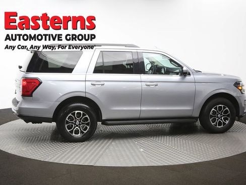 Used 2024 Ford Expedition XLT image 44