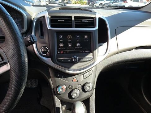 Used 2020 Chevrolet Sonic LT FWD image 17