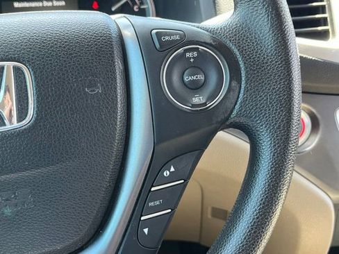 Used 2016 Honda Pilot EX image 19
