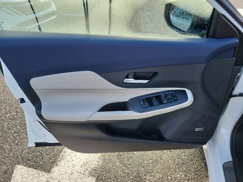 New 2026 Nissan Sentra SL w/ Floor Mat Package FWD image 14