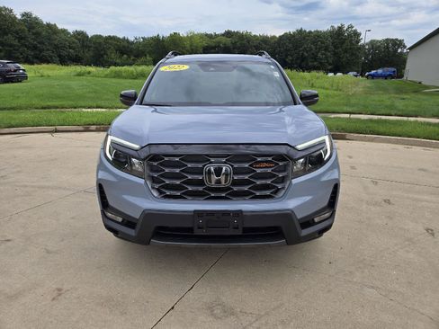 Used 2022 Honda Passport TrailSport image 7