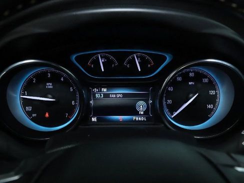 Used 2017 Buick Envision Essence image 26