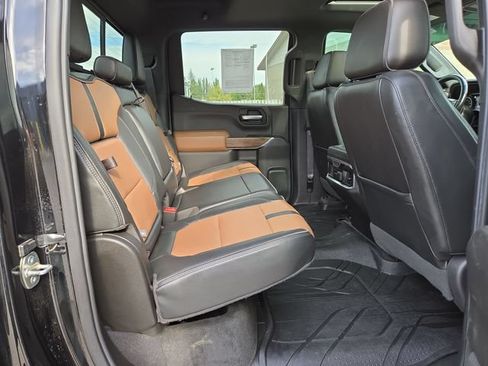 Used 2019 Chevrolet Silverado 1500 High Country AWD/4WD image 39