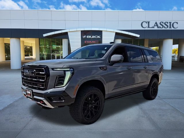 Used 2025 GMC Yukon XL AT4 Ultimate AWD/4WD image 4