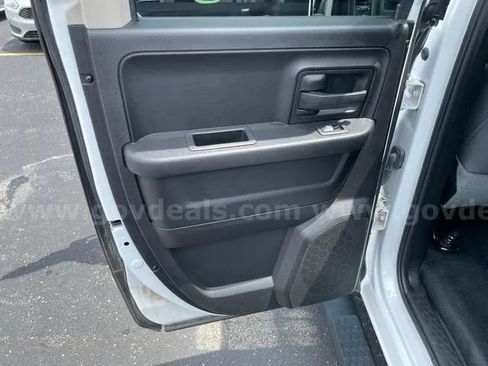 Used 2019 RAM 1500 Tradesman AWD/4WD image 24