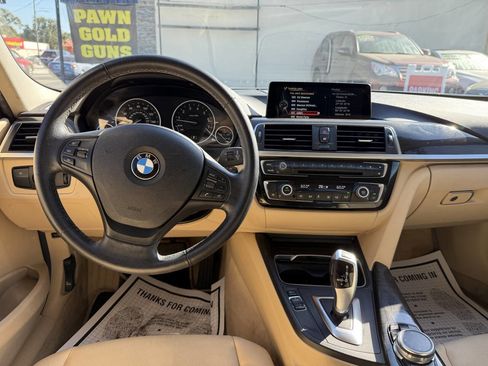Used 2016 BMW 320i Sedan image 14