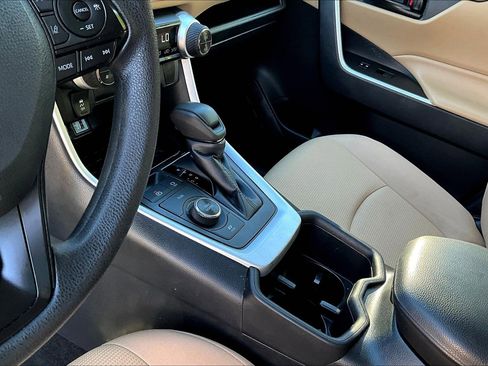 Used 2023 Toyota RAV4 LE image 16