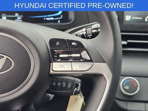 Certified 2025 Hyundai Elantra SE FWD image 29