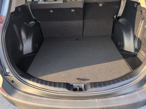 Used 2014 Toyota RAV4 LE FWD image 23