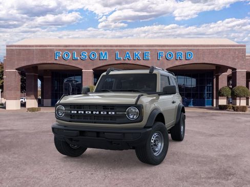 New 2026 Ford Bronco 2-Door AWD/4WD image 2