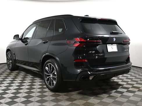 Used 2026 BMW X5 xDrive40i w/ M Sport Package AWD/4WD image 5