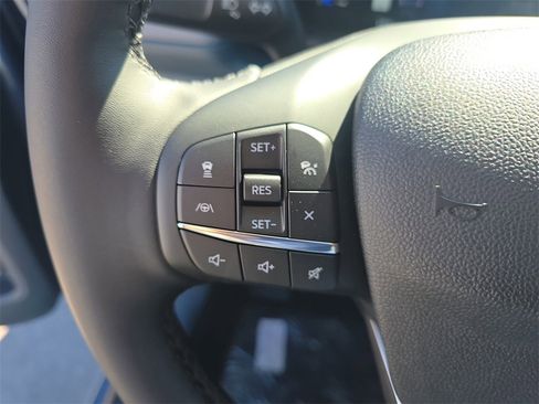 New 2025 Ford Maverick Lariat w/ Black Appearance Package image 28