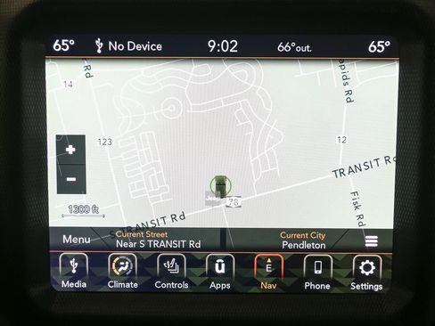 Used 2022 Jeep Wrangler Unlimited Sahara w/ LED Lighting Group AWD/4WD image 31