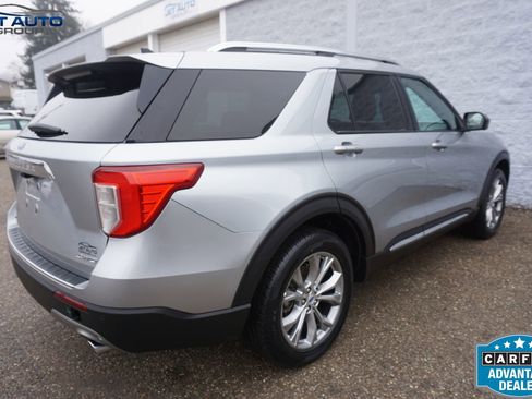 Used 2023 Ford Explorer Limited image 10