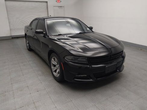 Used 2018 Dodge Charger SXT Plus RWD image 13