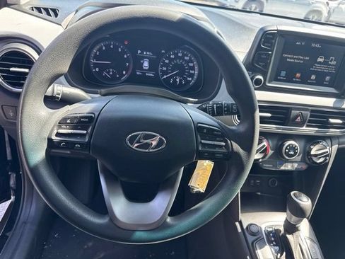 Used 2020 Hyundai Kona SE FWD image 9