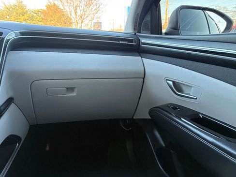 Used 2023 Hyundai Tucson Limited image 38