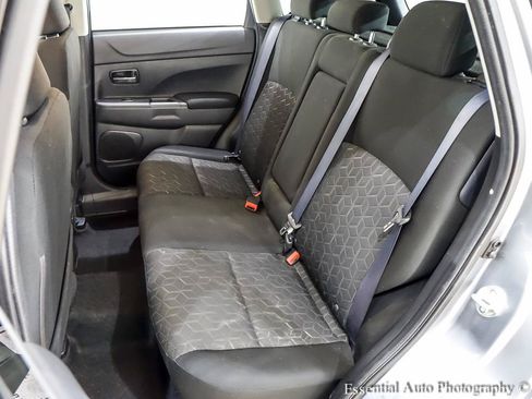 Used 2022 Mitsubishi Outlander Sport FWD image 16