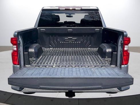 Used 2021 Chevrolet Silverado 1500 LT image 25