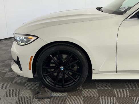 Used 2019 BMW 330i Sedan w/ Convenience Package image 10