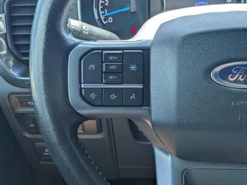 Used 2022 Ford F150 XLT w/ Equipment Group 302A High AWD/4WD image 26