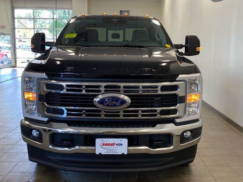 New 2025 Ford F350 XL w/ XL Chrome Package image 3