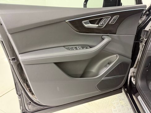 New 2026 Audi Q7 3.0T Premium Plus AWD/4WD image 25