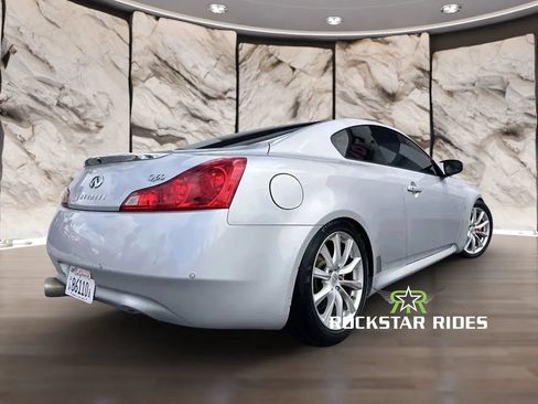 Used 2014 INFINITI Q60 Journey w/ Premium Package RWD image 10